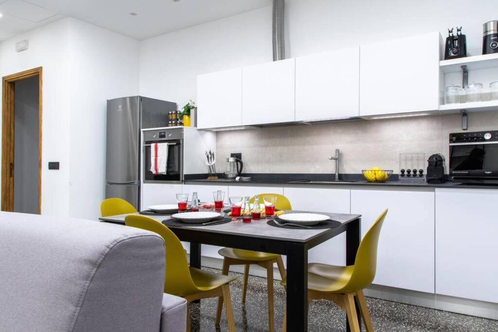 Largodoria - Viaarchivolto, Box Auto Privato Incluso Apartment Albenga Bagian luar foto